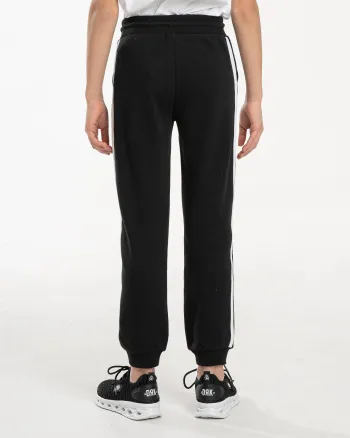 MONA PANTS GIRL
